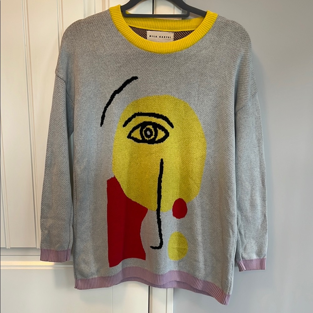 Mila Kartei Sweater with Abstract Design M